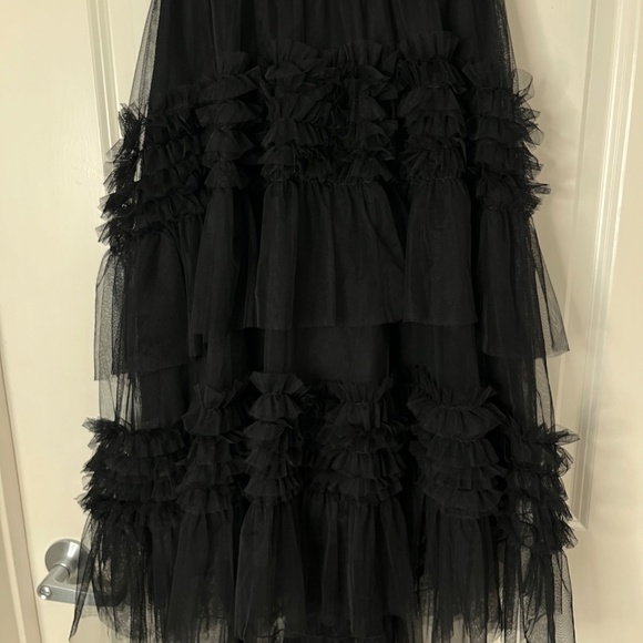 Black Layered Tulle Ruffle Midi Skirt – One Size - Picture 8 of 11